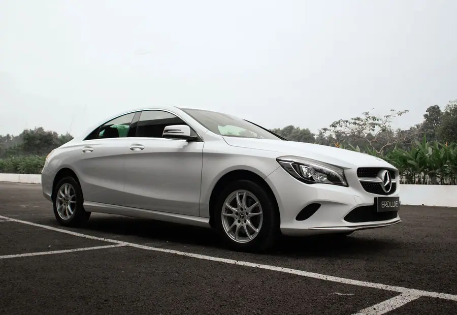 Sedan Executivo